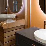 Διαμέρισμα Ultra Luxury, 140m2, Sauna, Walk-in Wardrobe, Office