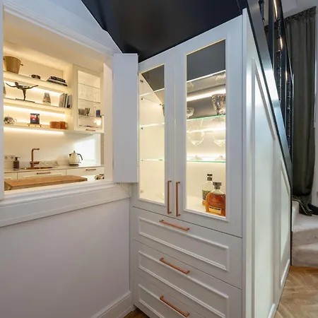 Ultra Luxury, 140m2, Sauna, Walk-in Wardrobe, Office Apartamento *