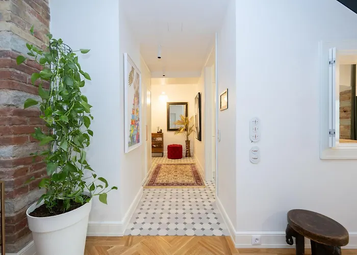 아파트 Ultra Luxury, 140m2, Sauna, Walk-in Wardrobe, Office *